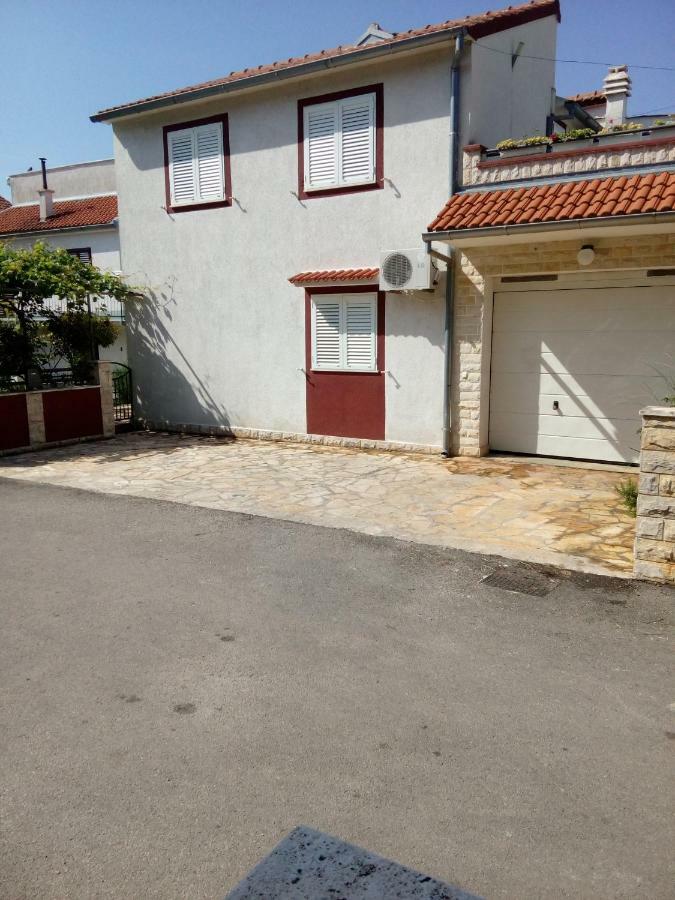 Petra Leilighet Vodice Eksteriør bilde